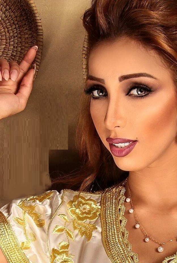 دنيا بطمة