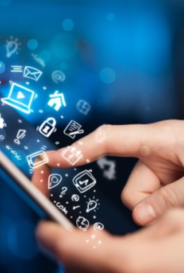 وسائل التواصل الاجتماعي