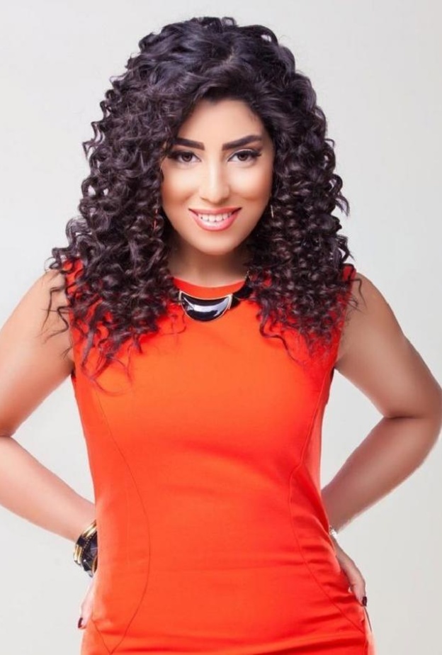 أيتن عامر أحدث أمهات الوسط الفني