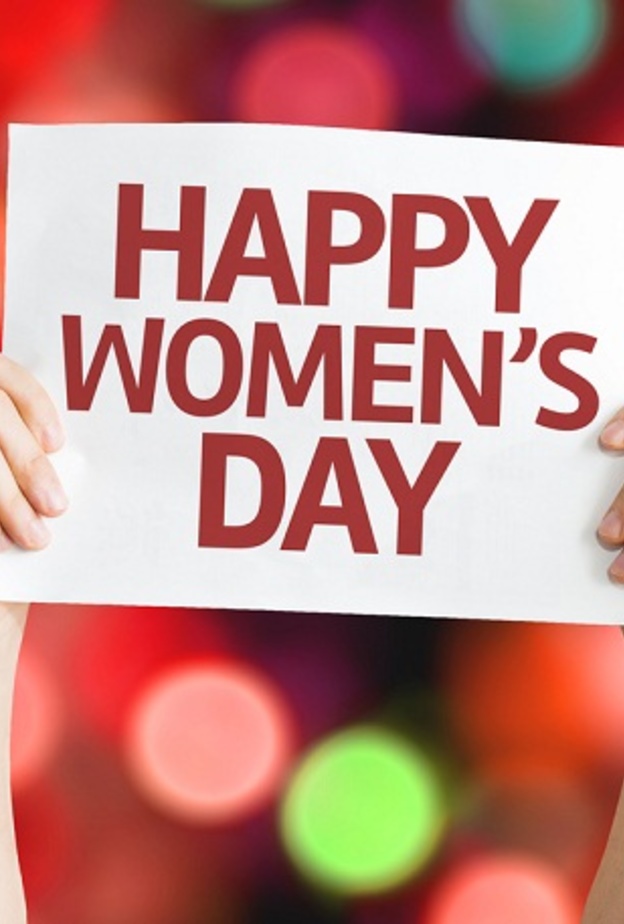 يحتقل العالم بيوم المرأة العالمي في 8 مارس