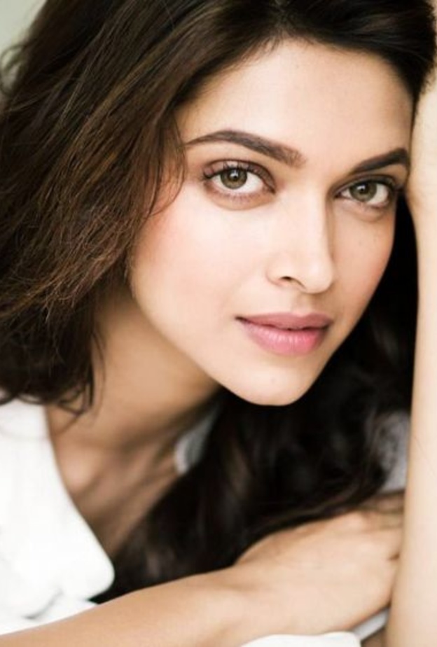 دبيكا دخلت بحاله اكتئاب