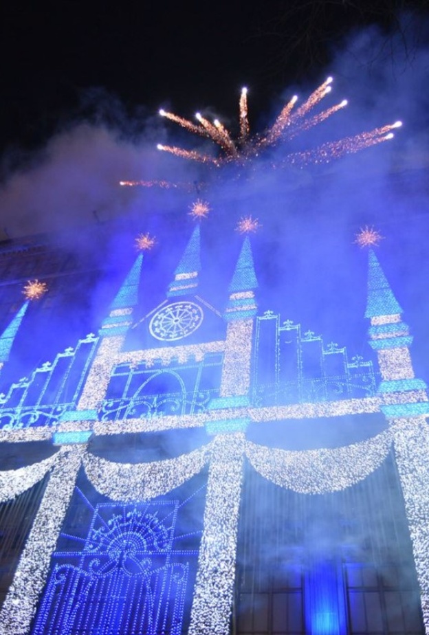 نيويورك أفضل مدينة في نوافذ تسوق موسم الأعياد 2015