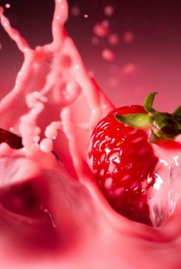 ماسك الفراولة يترك رائحة جميلة على شعرك