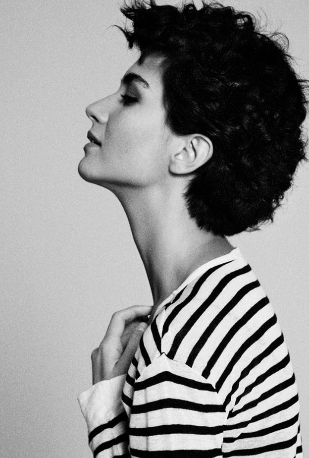 توبا بويوكوستن بالشعر القصير