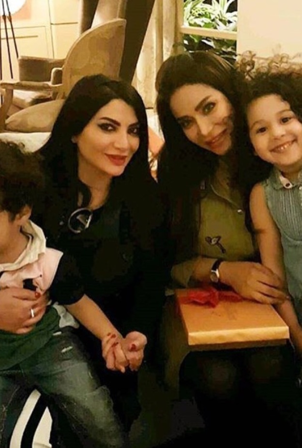 غاليه مع لجين عمران وصديقتها هبه في امريكا