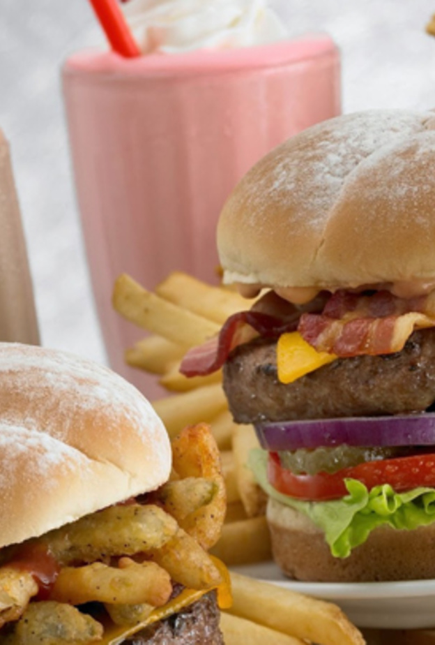 الأطعمة المصنعة تسبب ارتفاعا في ضغط الدم