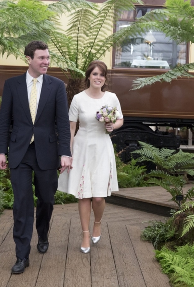 نجوم الوسط الفني سيحضرون حفل زفاف الأميرة يوجين