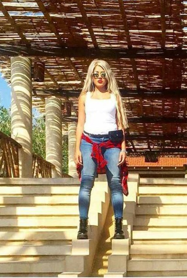 سارة سلامة تدين بنصف شهرتها لصورها المثيرة