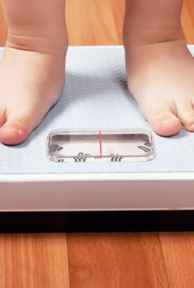 حافظي على وزن طفلك بالتوعية والمتابعة 