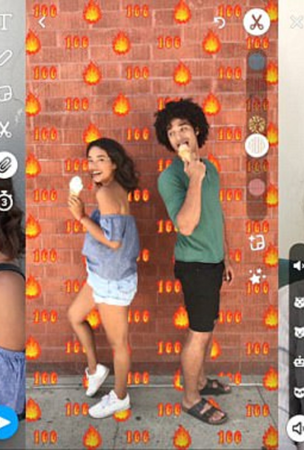 الـ "سناب شات " يدعم إضافة الروابط في القصص