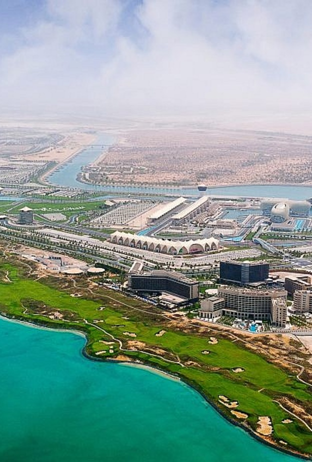 جزيرة ياس في أبوظبي