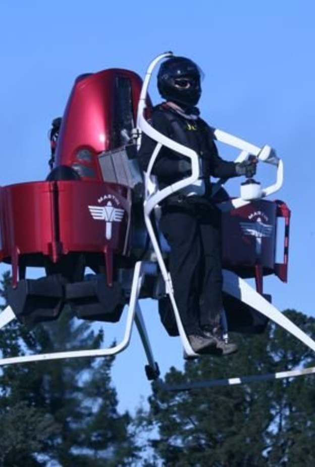 بالفيديو .. دبي تستعين بـ20 "مستكشف طائر" للسيطرة على الحرائق