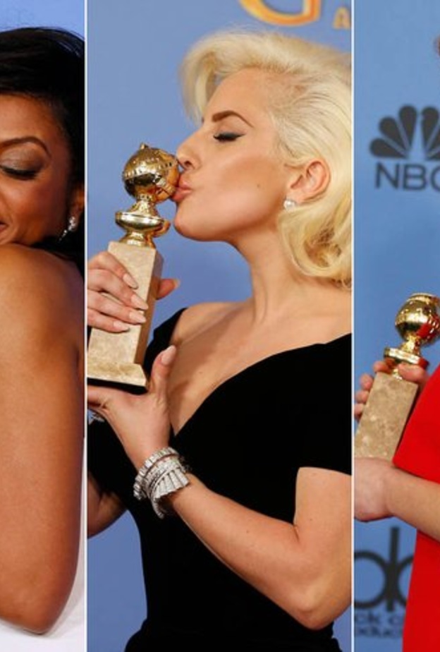 لورانس وغاغا وهنسون مع جوائزهن
