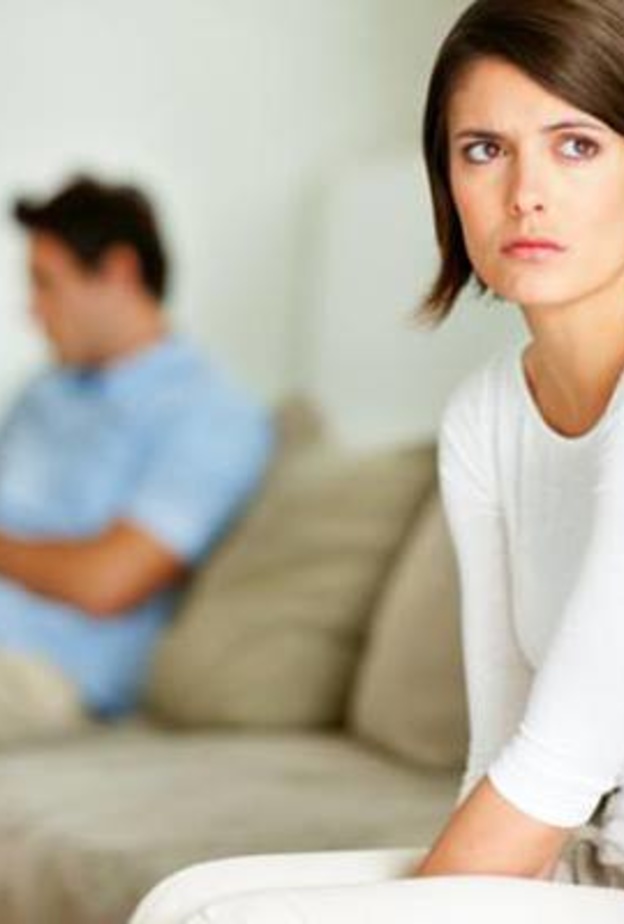 ما في اليد تزهده العين .. هل ينطبق ذلك على الزواج؟