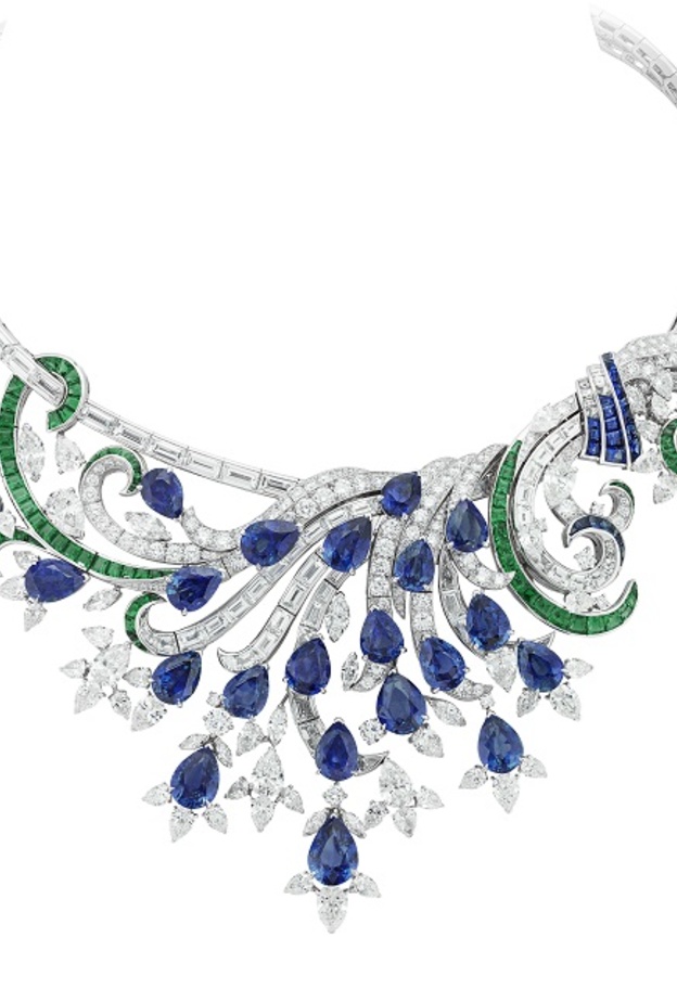 عقد كاسكاد ميستيريوز من فان كليف اند اربلز