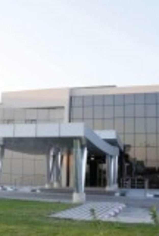 مركز مي الجبر للكشف عن امراض السرطان