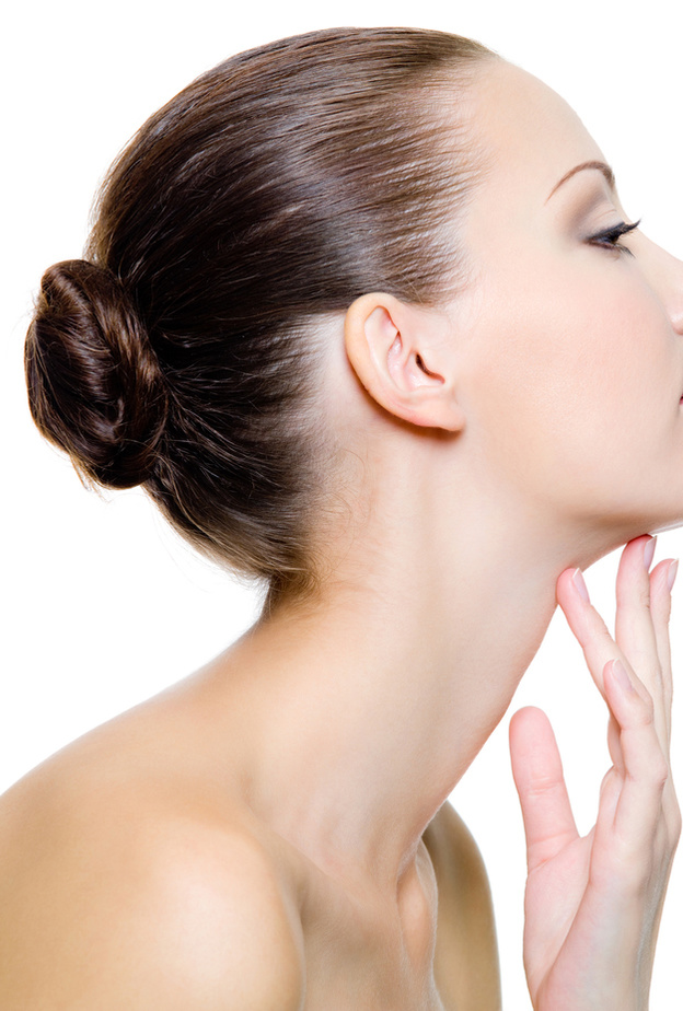 تفقد الذقن المزودجة الوجه الكثير من جماله وجاذبيته