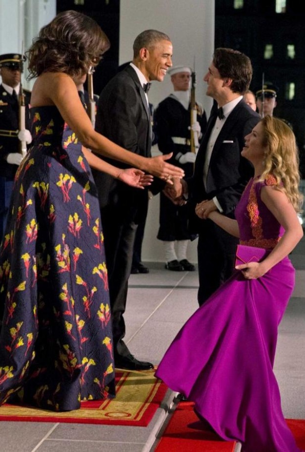 تحيه من صوفي غريغوار ترودو لميشيل وباراك اوباما