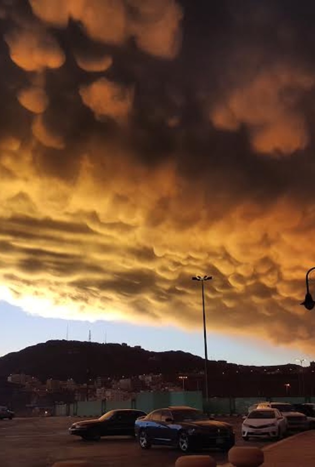 حاله نادرة لمدينة أبها 