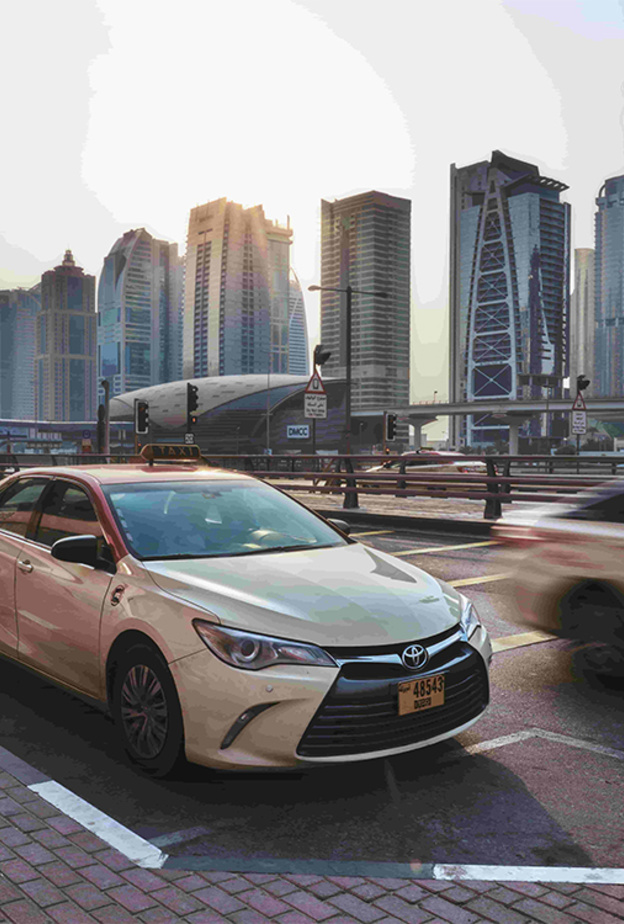 حجز مركبات تاكسي دبي فقط عبر تطبيق كريم