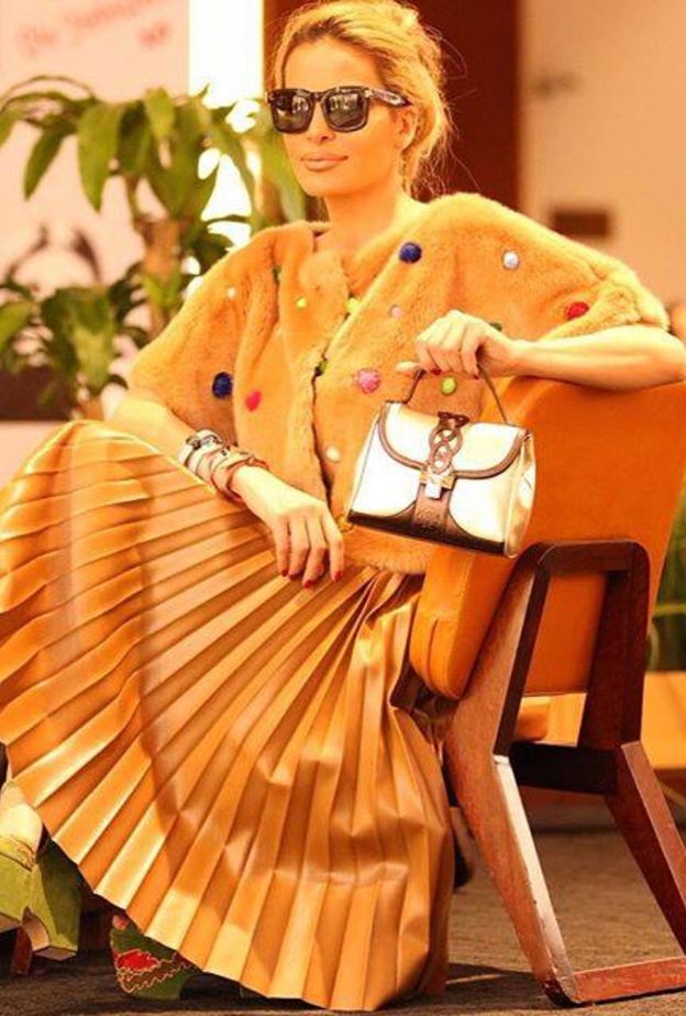  نشاط فنى مكثف للفنانة دومينيك حوراني