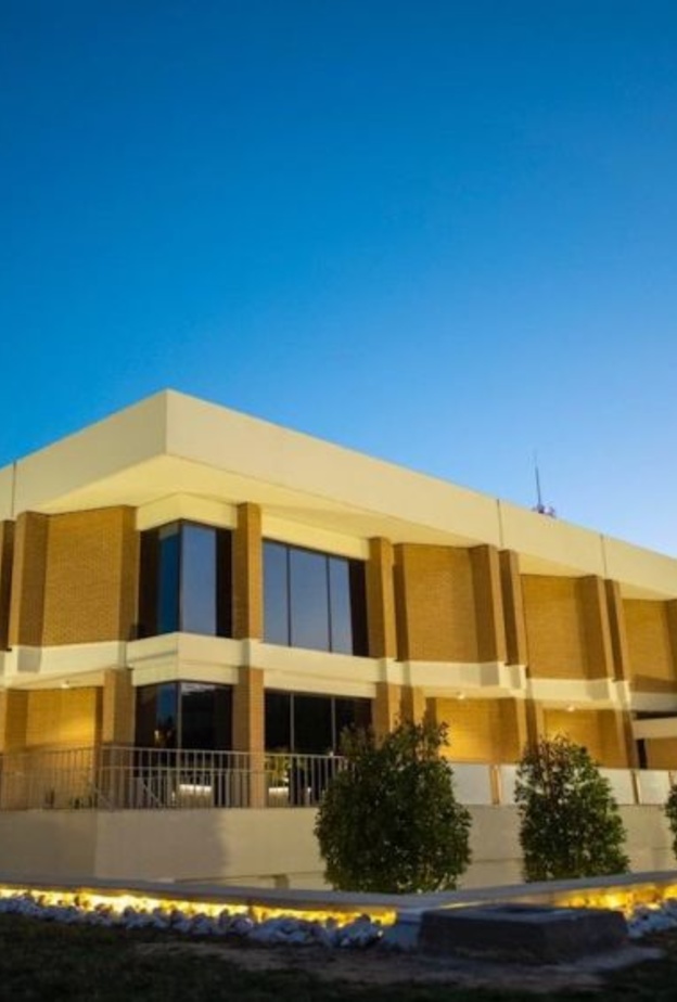 صالة الأمير فيصل بن فهد للفنون التشكيلية في الرياض .. منصة رائدة في المشهد الفني السعودي