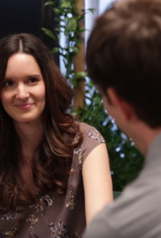 بالفيديو: طلب يدها بطريقة مفعمة بالرومانسية والمشاعر