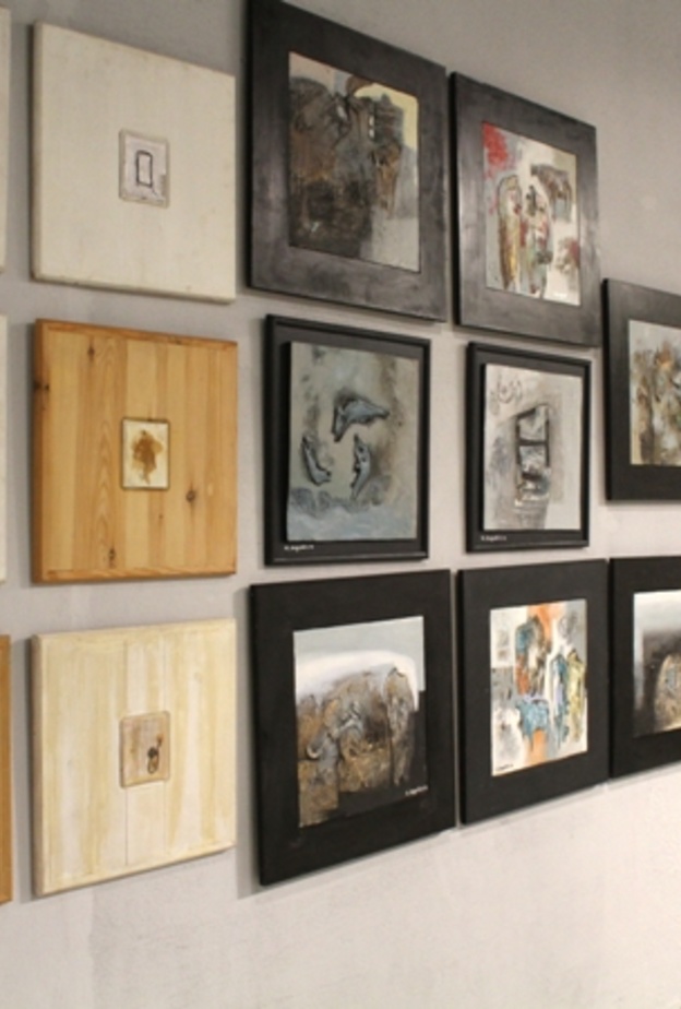 معرض الف لوحة