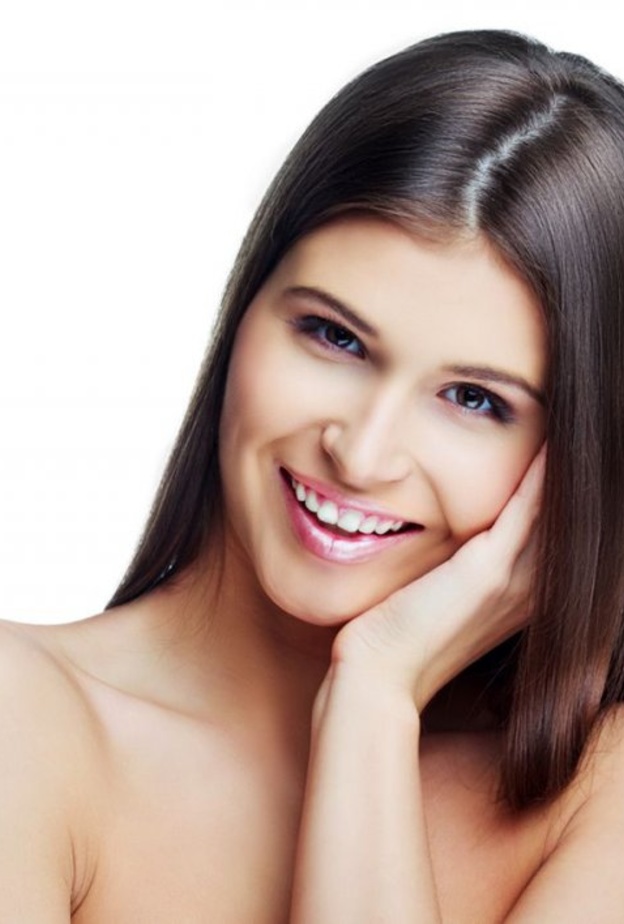 مقشر القهوة يقلل من الإفرازات الدهنية التي تمنع الشعر من التنفس