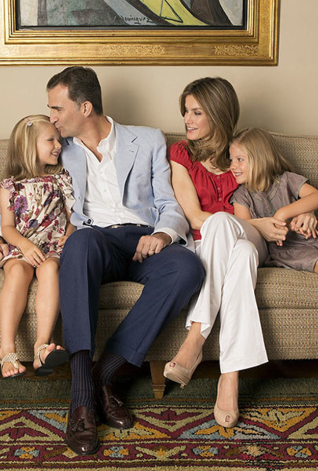 غرفة معيشه ملكا اسبانيا