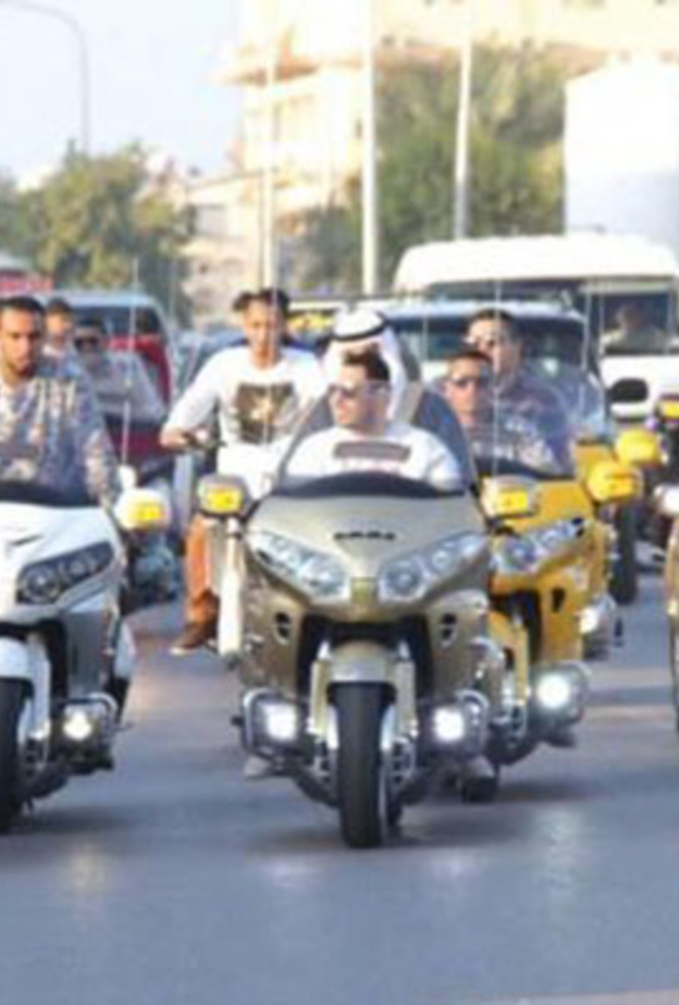 موكب الدراجات النارية