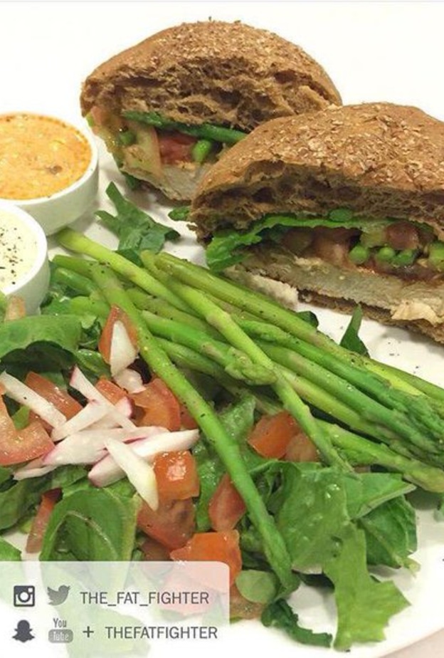 وجبات صحية يقدمها محارب الدهون 