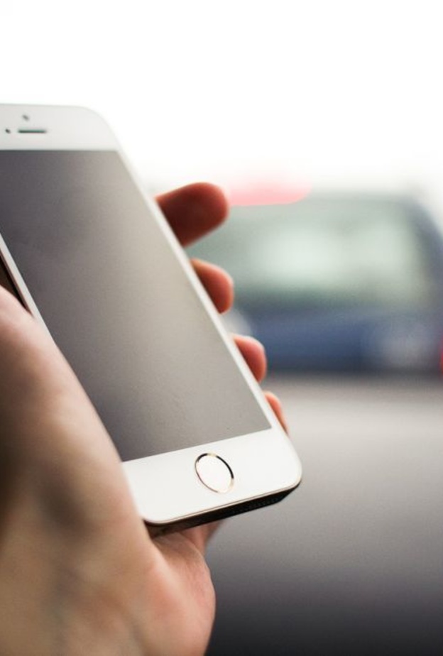 المواقع الاجتماعية سوق رائع للباحثين عن النجاح 