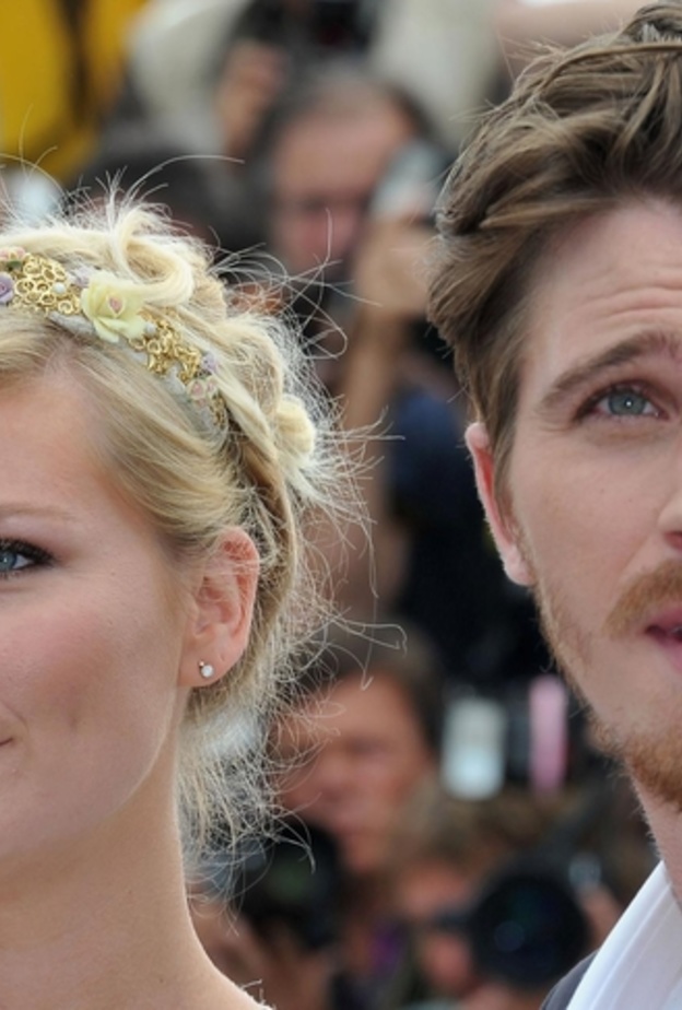 كريستين دانست وغاريت هيدلون