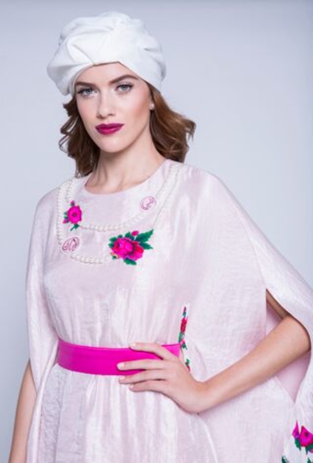 ثوب بمناسبة اليوم الوطني للامارات