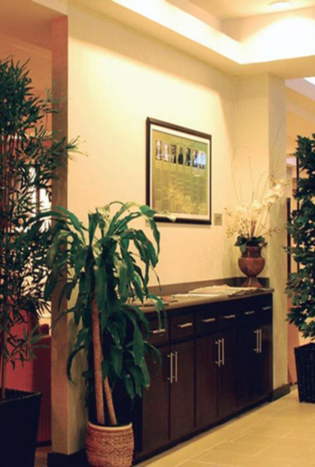 دولياً: "كلوب كينجزتون" في مطار كينجزتون نورمان مانلي الدولي.