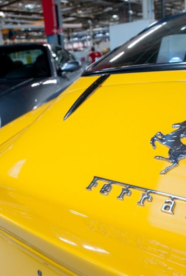 فيراري تغلق مصنعها في مارانيللو