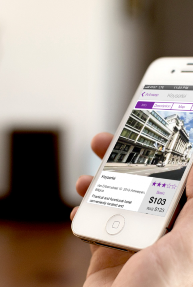 ما يقارب من نصف حجوزات السفر تتم عبر الأجهزة الذكية