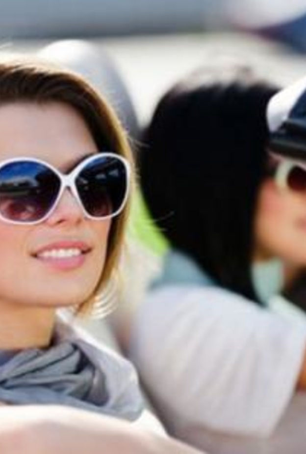 اهمية النظارات الشمسية