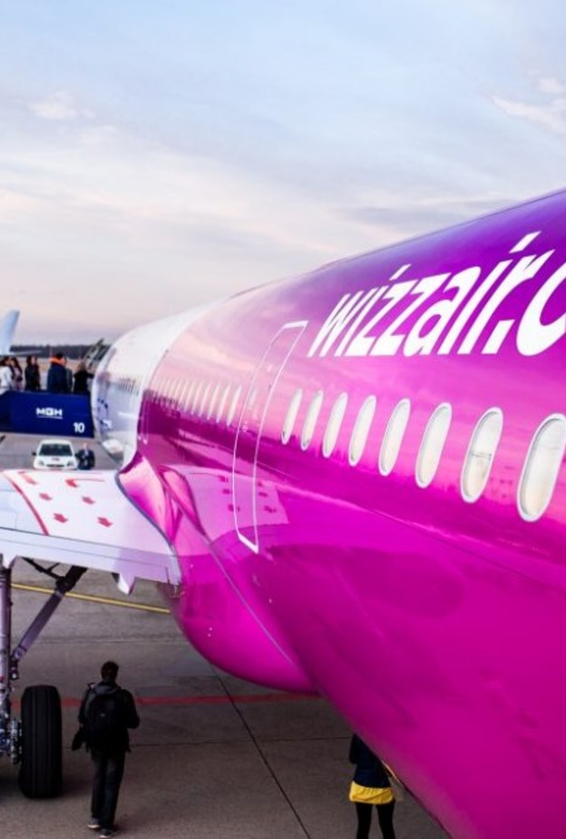 اطلاق الطيران الاقتصادي "ويز وير" في أبوظبي