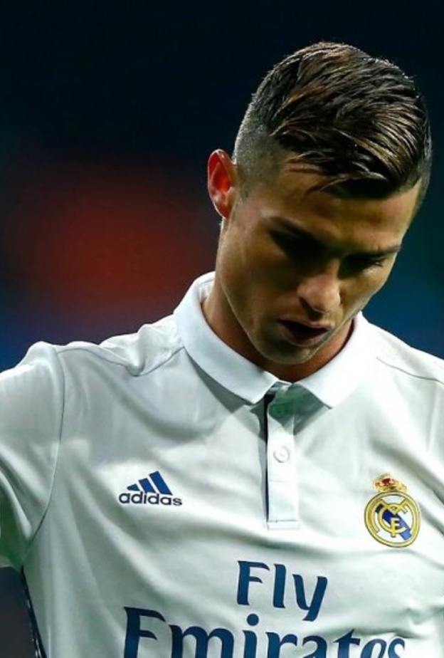 كريستيانو رونالدو يتهم رئيس نادي ريال مدريد بخداعه