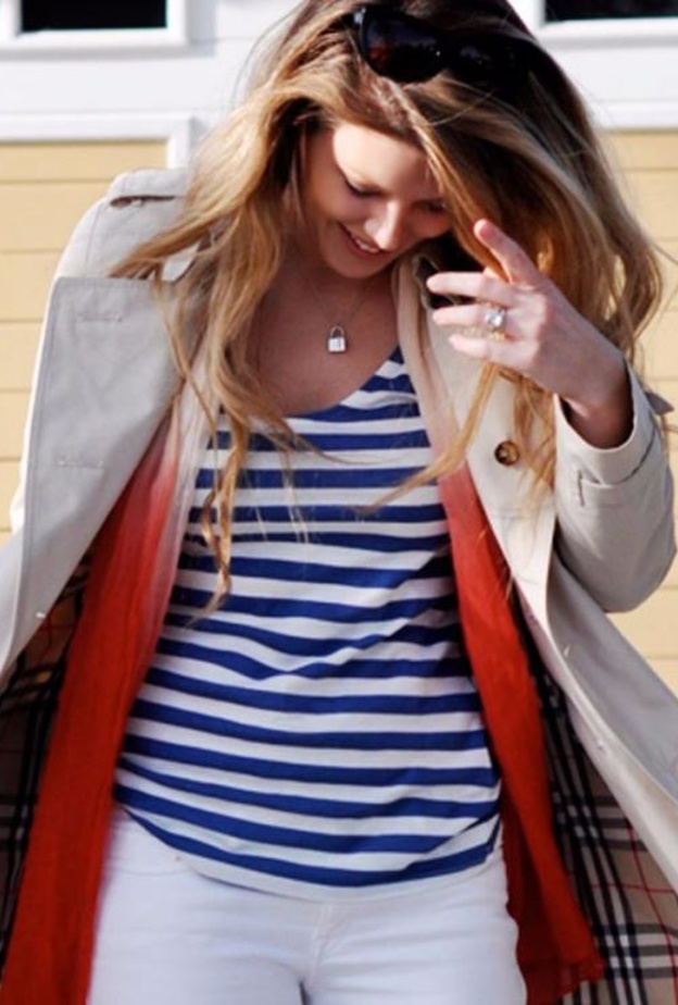 معطف بوربري لكِ