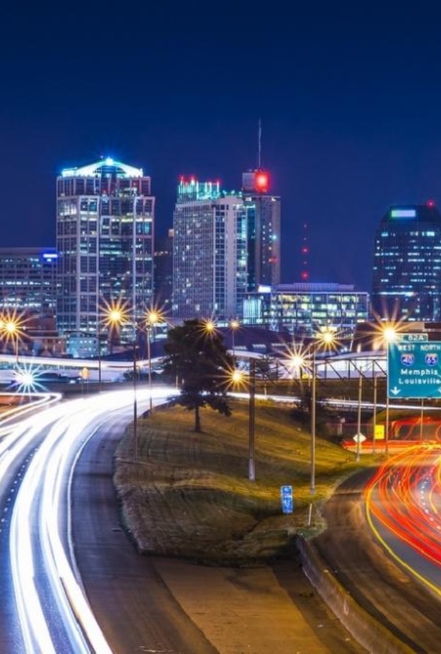 فريق Little Big Town الموسيقي-مدينة ناشفيل في ولاية تينيسي الأمريكية