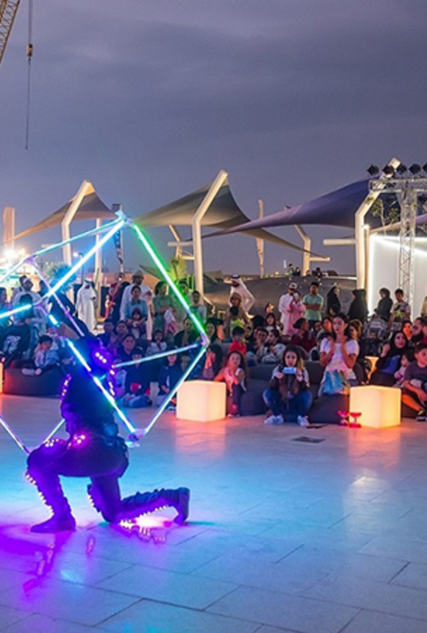 اليوجا ورحلات العبرة والموسيقى وهاري بوتر في فعاليات RiseDCH في دبي