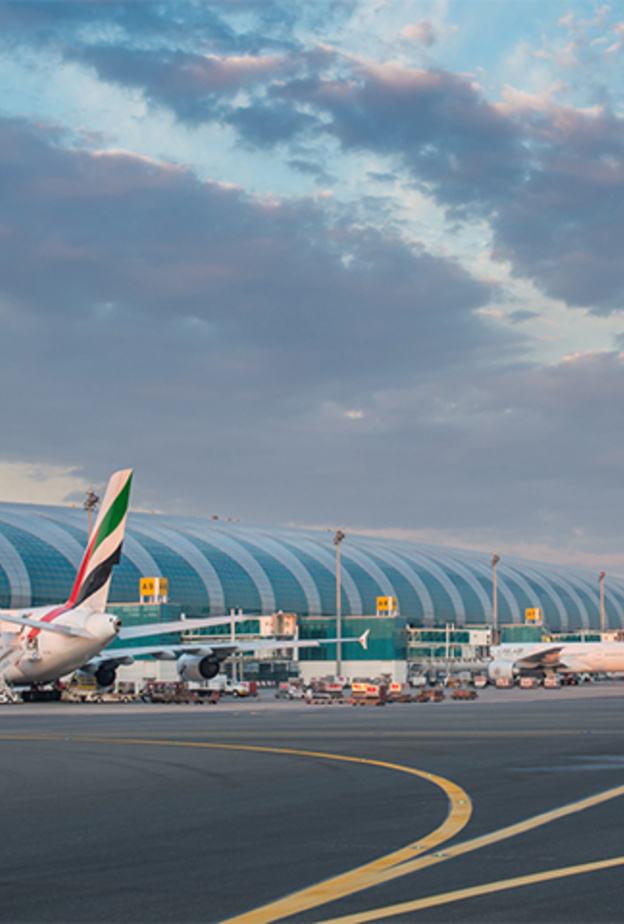 مطارات دبي : تعليق الرحلات الجوية إلى 10 وجهات موقتا