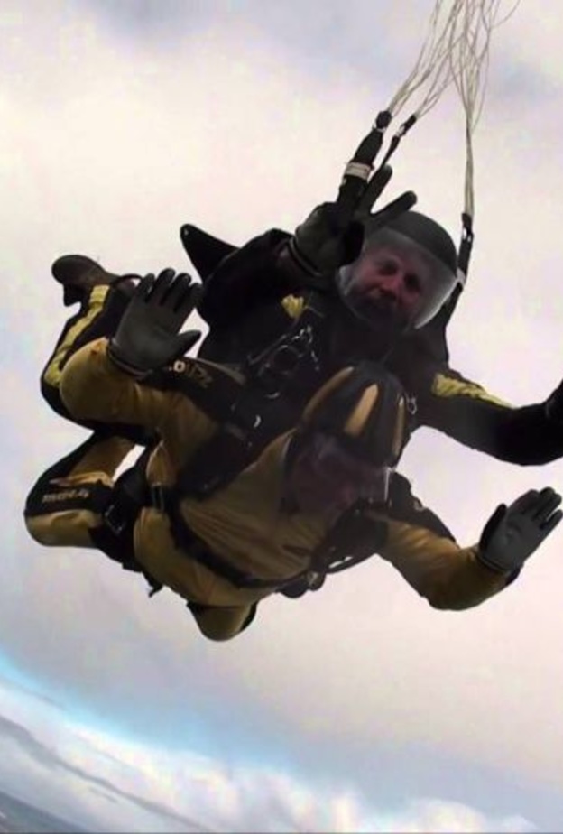 العجوز البريطاني فردوس خايس