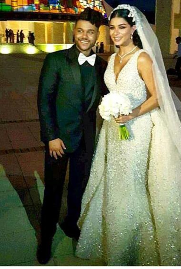 اطلالة مشرقة للعروس