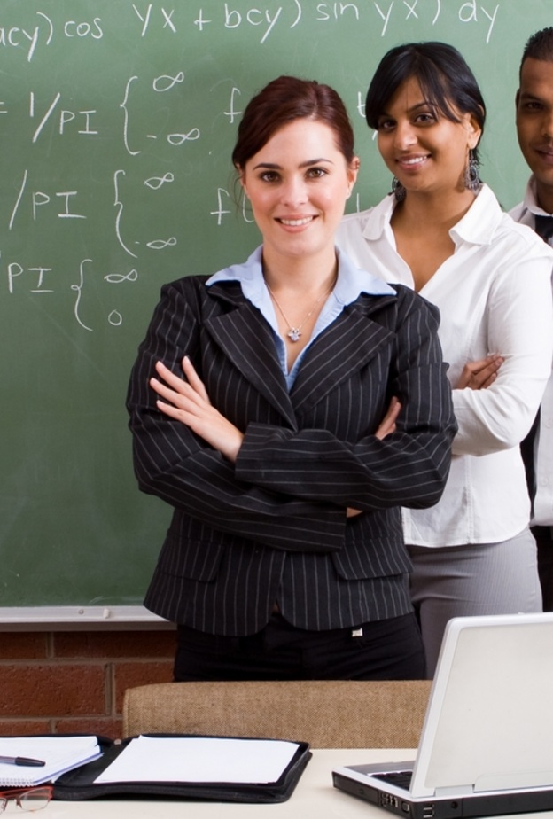 المعلمين أساس التعليم لبناء مجتمع صحي