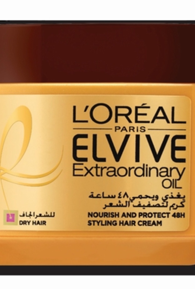 إحصلي على إطلالة شعر مثالية مع هذه الكريمات من L’Oreal Paris
