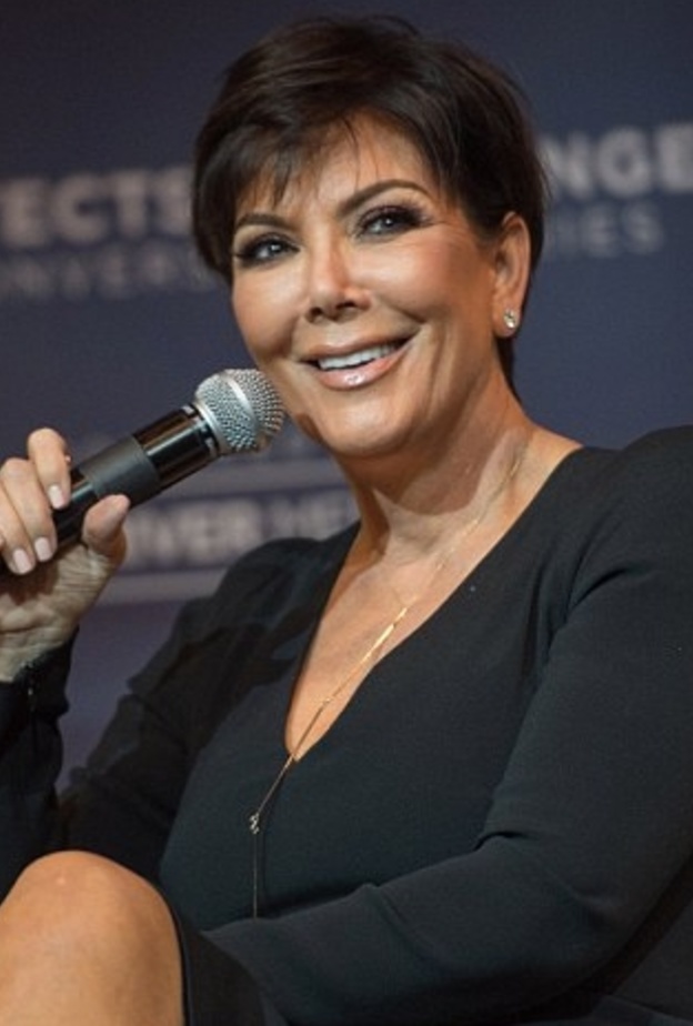 صدق أو لا تصدق: كريس جينر منزعجة من جلسات تصوير بناتها الجريئة